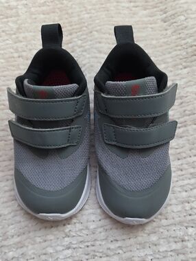 Nike Kids Grey Velcro Sneakers with Black Accents